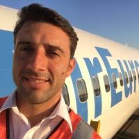 30+ perfiles de «Carlos Arencibia»