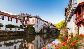 Gr10 De Hendaye A Saint Jean Pied De Port Gr10 De Hendaye A Saint Jean Pied De Port 1 Randonnee France Allibert Trekking