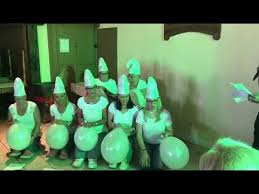 Download millions of videos online. Hochzeitsauffuhrung Die Schlumpfe Power Ladies Friends Youtube In 2020 Hochzeit Auffuhrung Schlumpfe