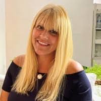 Katelyn Babson's Instagram, Twitter & Facebook