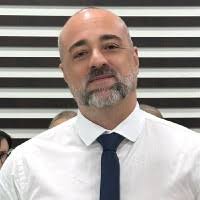 60+ perfis com “Alba”