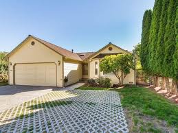Houses For Rent In Kingsgate Kirkland 6 Homes Zillow Renting A House House Kirklands