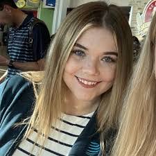 Kyra Duncan's Instagram, Twitter & Facebook