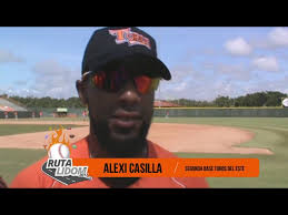 RutaLidom Casilla , Freddy Guzmán y Alfredo Silverio practican con los  Toros desde el primer día