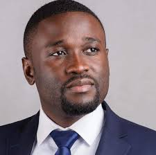 🚨Seth Kikuni : Le FCC n'a pas encore compris que le vrai problème n'est  pas de remplacer Mwilania, Shadari mais l'autorité morale en personne. La  renaissance ou le progrès, c'est oser dire