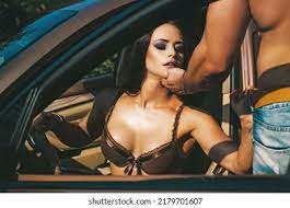 Nackte Frauen Auto: Over 524 Royalty-Free Licensable Stock Photos |  Shutterstock