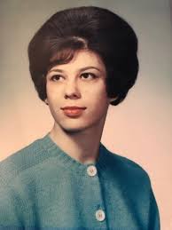 Diane Behrens Craft, MHS Class of 1965 passed away March 29, 2022 in  Lampasas, TX. Linda Diane Behrens was born April 7, 1947 to D.W. “Dub“ and  Ruby Behrens. Her grandparents were