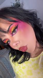 Bright makeup is back #fyp #utahmua #xyzbca #mua