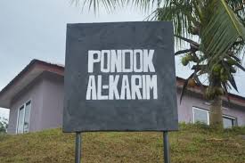 Disebabkan masyarakat yang majmuk pada masa itu, terdapat lima aliran bahasa di. Pondok Al Karim Kg Talang Trosor Sungai Siput Perak Pusat Pembangunan Pondok Berhad