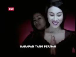 Download lagu mp3 & video: Standing In The Eyes Of The World Ella Minus One Youtube