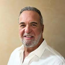 Dr. Humberto Valdes, Chiropractor