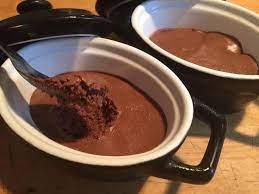 recettes d une mere de famille nombreuse mousse au chocolat rapide et delicieuse mousse au chocolat rapide mousse au chocolat delicieux