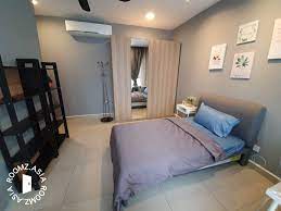 Connect with others locally and save money on rent with kijiji real estate. Middle Room For Rent At Kl Gateway Premium Roomz Asia