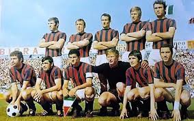 Taranto calcio on wn network delivers the latest videos and editable pages for news & events, including entertainment, music, sports, science and more, sign up and share your playlists. Taranto Il Calcio Rossoblu Piange Giuseppe Malavasi