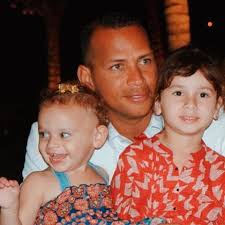 Alex rodriguez kids mom yt to mp3 songs. Alex Rodriguez S Daughters Are All Grown Up Photo 1