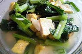 Resep rumahan dari bayam dan labu siam berpadu dengan kuah gurih santan, juga kencur yang semakin membuat nikmat cita rasanya. Cara Membuat Sayur Tahu Bening Menu Murah Meriah Yang Wajib Dicoba Portal Jember