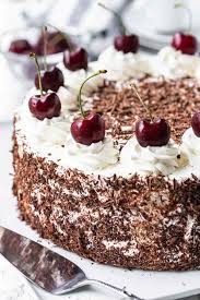 120 gm gula kastor 100 gm tepung gandum (sis guna tepung naik sendiri) 20 gm serbuk koko 4 biji telur 10 gm ovalette 20 gm air (sis. Black Forest Cake Authentic German Recipe Plated Cravings