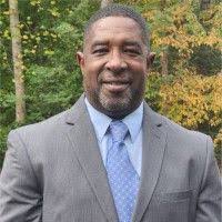 Steven Petroff's Instagram, Twitter & Facebook