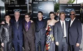 The cast members of the dark knight have been in many other movies, so use this list as a starting point to find actors or actresses that you may not if you want to answer the questions, who starred in the movie the dark knight? and what is the full cast list of the dark knight? then this page has. The Dark Knight World Premiere Film The Guardian