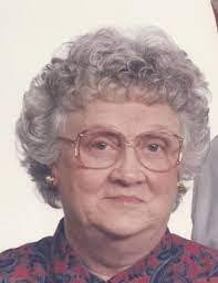 Crystle Happel's Instagram, Twitter & Facebook