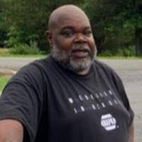 Kimberly Houchens's Instagram, Twitter & Facebook