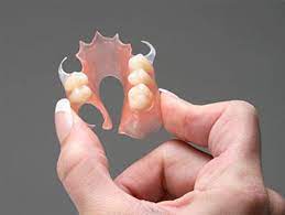 What Are Flexible Dentures Smiles Better