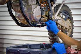 Why do you need an oil change. 10 Synthetic Oil Myths And Misconceptions Debunked Adv Pulse