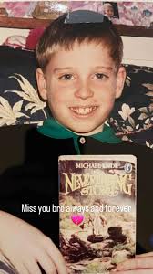 Hollie (@HollieArnavut)