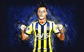 Bu sezon taraftarlarını bir hayli üzen fenerbahçe kulübü başkanı ali koç, dünyaca ünlü yıldız mesut özil'in transferi için büyük aşama kaydetti. Download Wallpapers Mesut Ozil Fenerbahce German Footballer Portrait Blue Stone Background Soccer For Desktop Free Pictures For Desktop Free