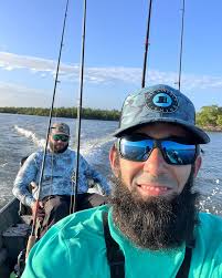 Chokoloskee Fishing Vibe. We really missed @castmoneymike out there but we  still took care of business (8 keeper sheeps, 20 mangrove snappers, and a  VIBE). Only Pics