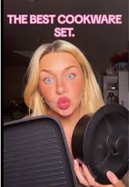 Sarah Sanchez (@sarahlynnphotography)