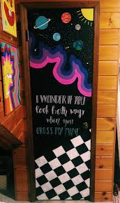 Aethetic Door Painting Em 2020 Pintura De Portas Decoracao Quarto Fotos Ideias De Decoracao De Parede