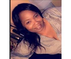 Iesha Parker's Instagram, Twitter & Facebook