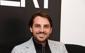 Stacey Schauer's Instagram, Twitter & Facebook