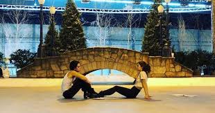 I Love This Friendship Haley And Cole Behind The Scenes Of Five Feet Apart Via Justin Baldoni S Ig Haleyluric Scenes Justin Baldoni Romance Movies Best