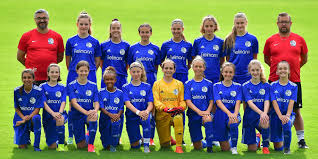 Der fc luzern, kurz fcl, ist ein fussballverein aus luzern. Fc Luzern Frauen Home Facebook