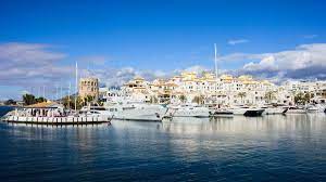 What was once a small white village of fishermen is now one of the most cosmopolitan beach resorts on the costa del sol in spain. Natur Abenteuer Marbella Getyourguide