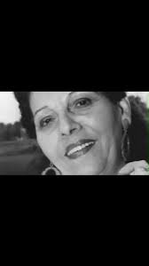 El legado musical de Celina González sigue vivo en nuestra familia.  Admirando a su bella nieta, mi esposa Claudia Celina, disfrutar de 'La Casa  de Yagua' me llena de alegría. ¡Momentos que atesoramos! ...