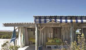Une Cabane Maison De Vacances Familiale Face A L Ocean Maison De Vacances Maison Cabane