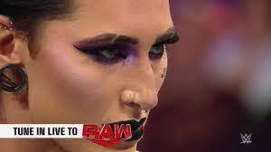 Albenjo Sioson's Instagram, Twitter & Facebook