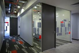 Honda Motor Offices Midsizeoffice Commercialspaces Commercialinteriors Design Flooring Creative Flooring Commercial Interiors Locker Storage