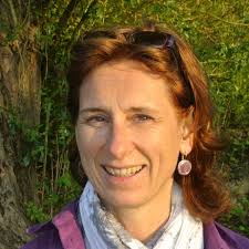 Le médecin généraliste reçoit les enfants et les adultes pour tous types de soins médicaux généraux (consultation, contrôle annuel, vaccination, bilan de santé). Laure Le Grix De La Salle Home Facebook