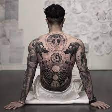 Backtattoos Backtattoo Tattoo Tatouage Tatuaje Image Dimensions 750 X 750 Cool Back Tattoos Body Tattoos Etching Tattoo
