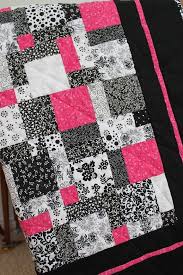Black And White Quilt Patterns Pin By Tiffany Johnson On Products I Love Handmade Quilts Pink Quilts Patchwork Quilts
