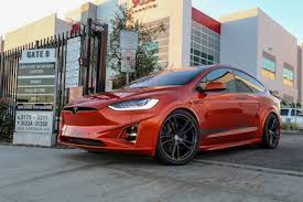Tesla's flagship model s is one of the vehicles that are now thousands of dollars cheaper in a bid to encourage sales the electric carmaker is also adjusting prices in china to around 4% lower for its imported model s and model x vehicles, the company announced on its weibo page on wednesday. Tesla Model X Now 6 Cheaper At 121 000 In China After Duty Cut Ajot Com