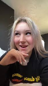 Addison Cline's Instagram, Twitter & Facebook