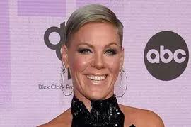 Desperate boyfriend begs Westlife star Shane Filan for help after flinging  girlfriend's treasured album out of car