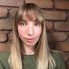 Isabelle Johns's Instagram, Twitter & Facebook