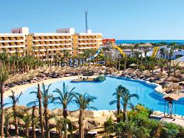 Es eignet sich für jeden, egal ob als single, alleinerziehender, familie oder mit freunden. All Inclusive Urlaub In Hurghada 1 Woche Im Top 4 Hotel