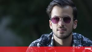 Em entrevista a manuel luís goucha, o cantor falou ainda de ângela rocha, com quem namora desde 2017. David Carreira Esconde Nova Namorada Famosos Correio Da Manha